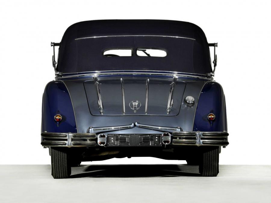  Horch 853 A Sport Cabriolet 1937 года  (фото 9 из 13)